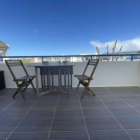 Διαμέρισμα 3 Pieces Avec Terrasse Ensoleillee, Proche Et Centre-ville La Rochelle - Fr-1-246-652 Aytré